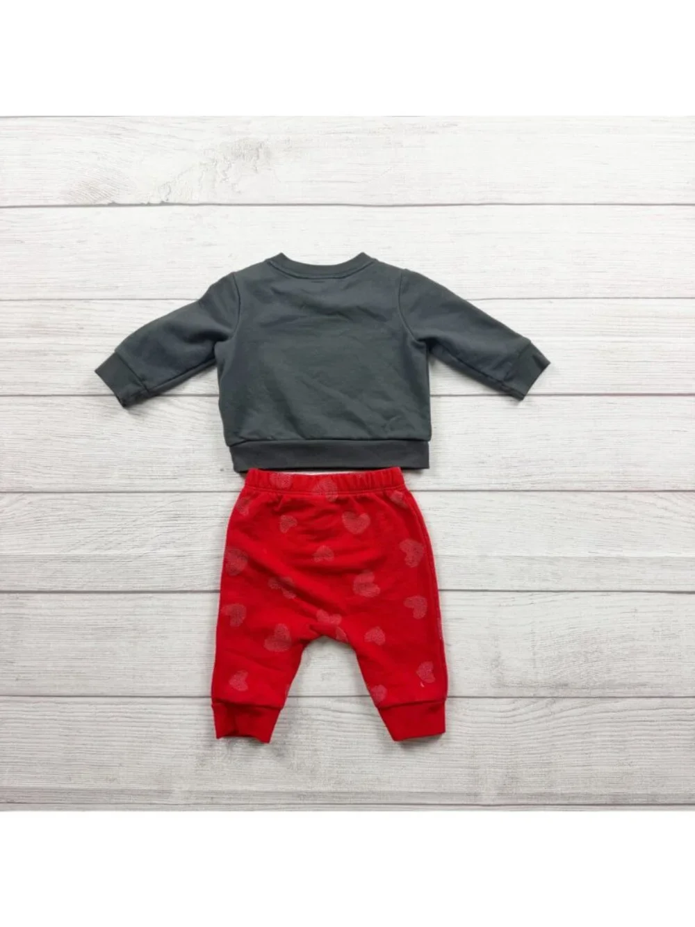 Cat & Jack Baby Outfit Cupid Dino Sweatshirt Heart Pants Set 0-3 Months